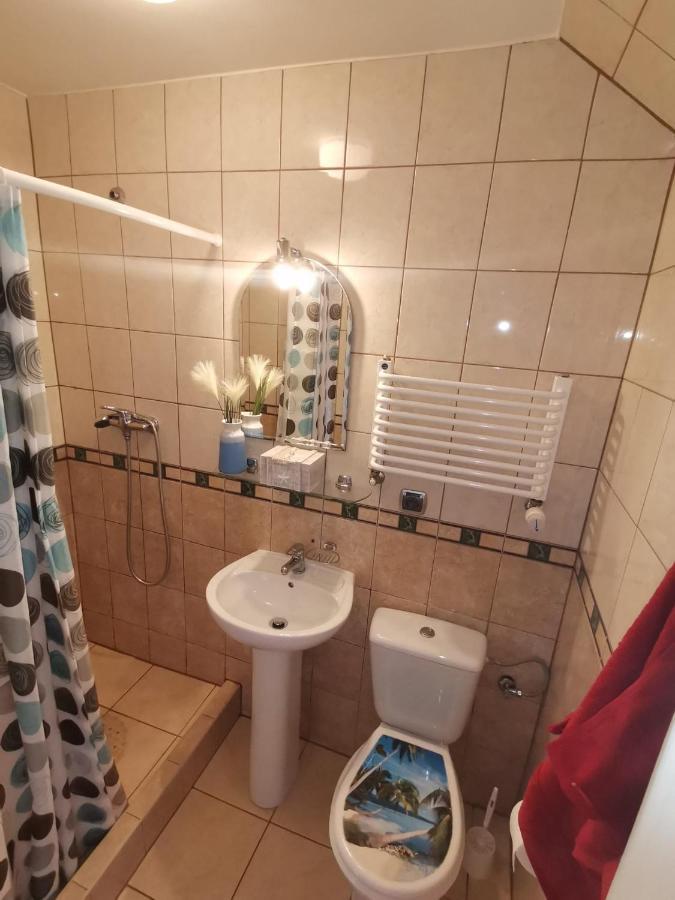 Pokoje Goscinne U Aleksandry Hel Exterior foto