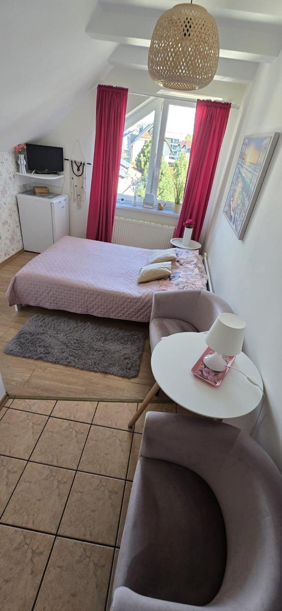 Pokoje Goscinne U Aleksandry Hel Exterior foto