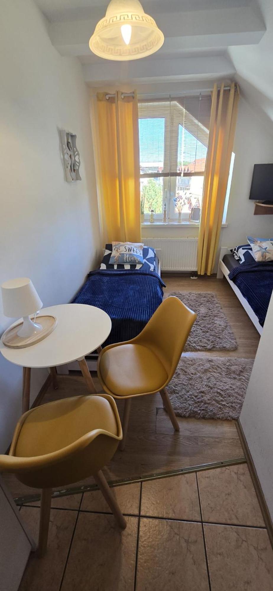 Pokoje Goscinne U Aleksandry Hel Habitación foto